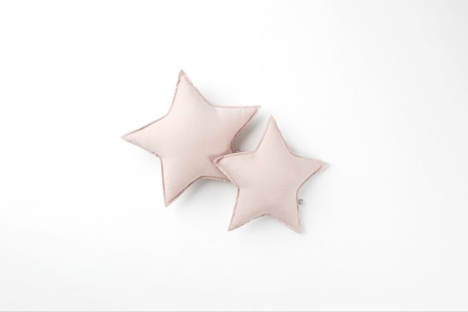 poduszka gwiazda pudrowy róż 1